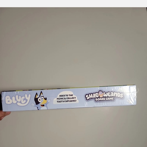 New Bluey - Shadowlands Board Game - Family Game Night Unpredictable Fun see pic - Picture 5 of 6